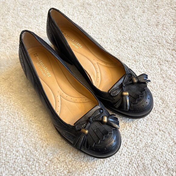Naturalizer Leather Tassel Loafers Vintage-Classic Comfort Slip-On Heels Sz 5.5 - Picture 1 of 8